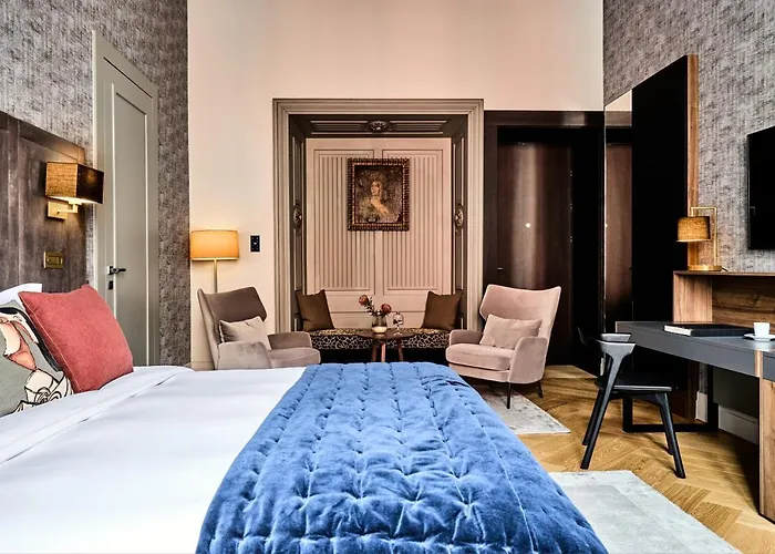 Hotel H15 Luxury Palace - Destigo Hotels
