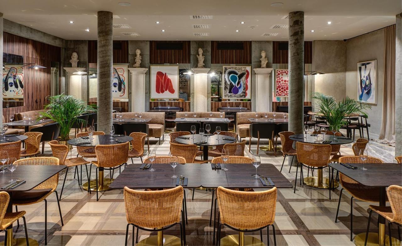 Готель H15 Luxury Palace - Destigo